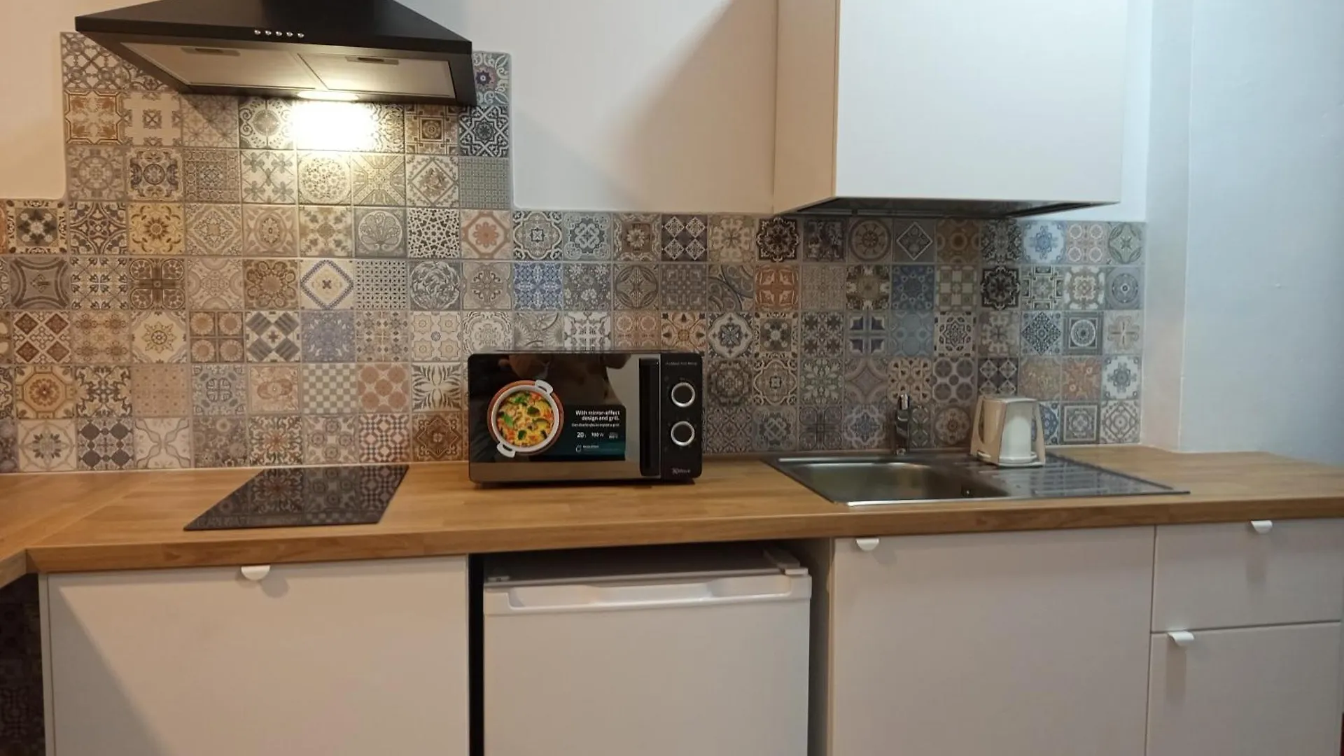 Upla - Urban Playa Luz Apartamentos Màlaga 0*,