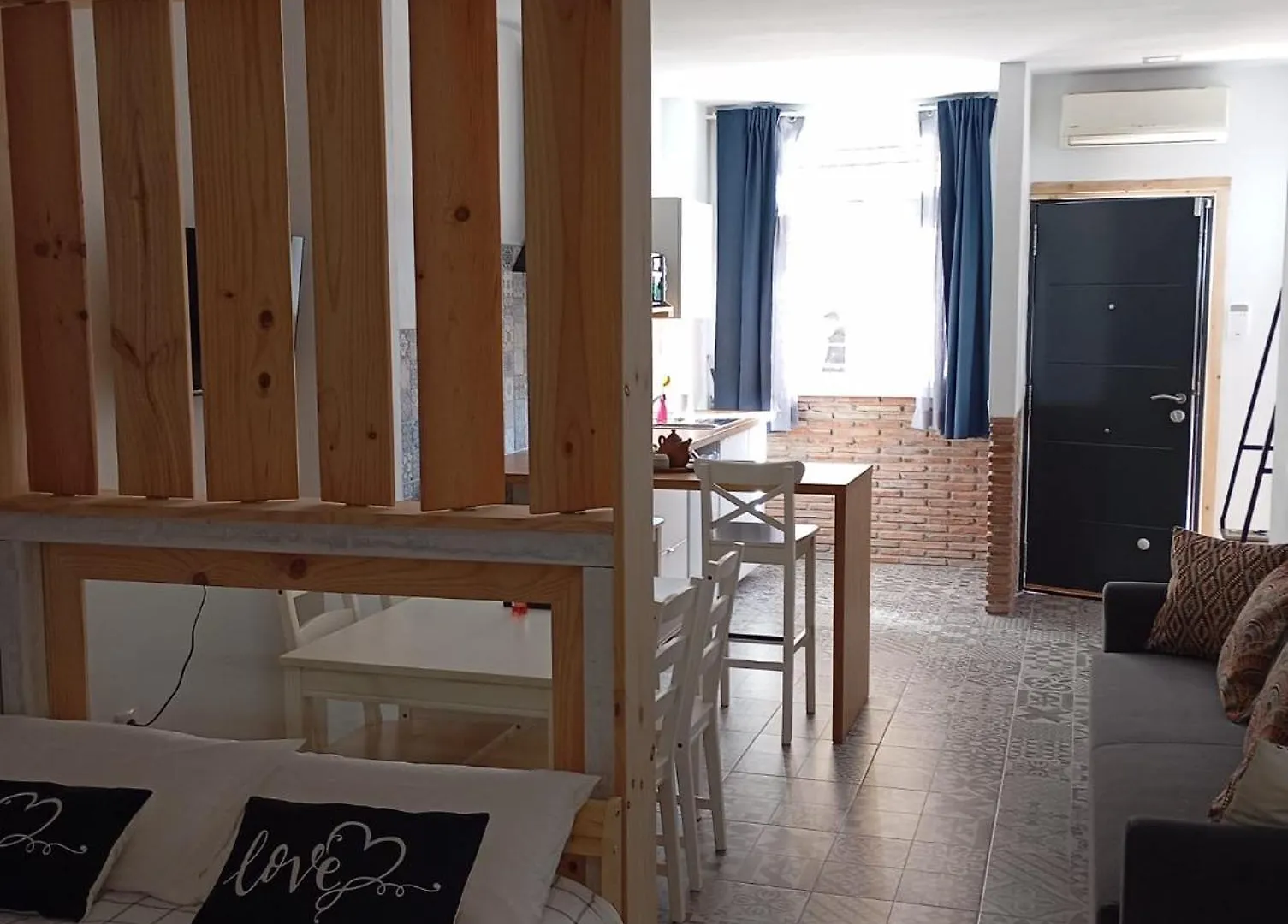 Upla - Urban Playa Luz Apartamentos Màlaga Apartmán